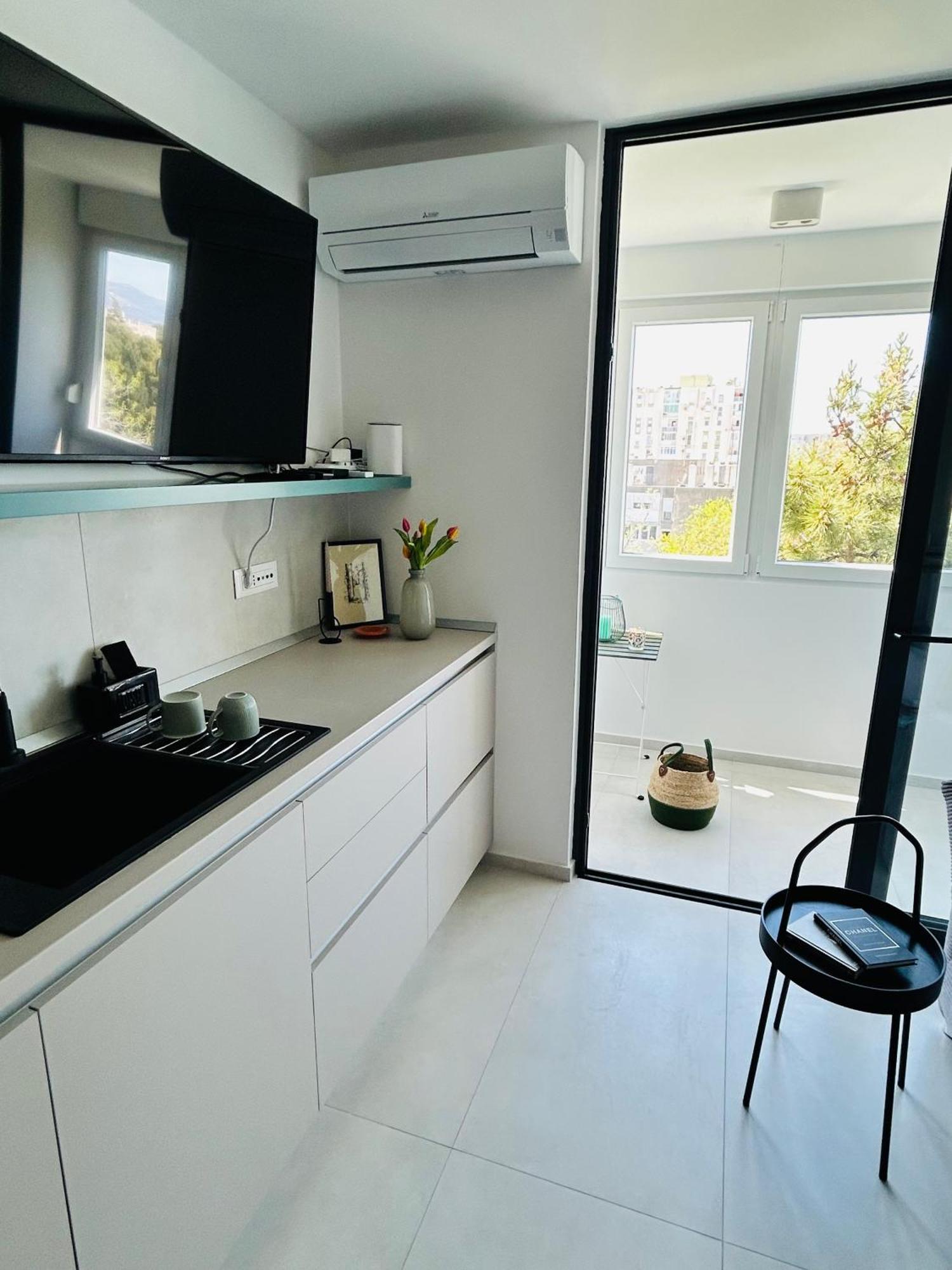 Designer Frame Apartman *